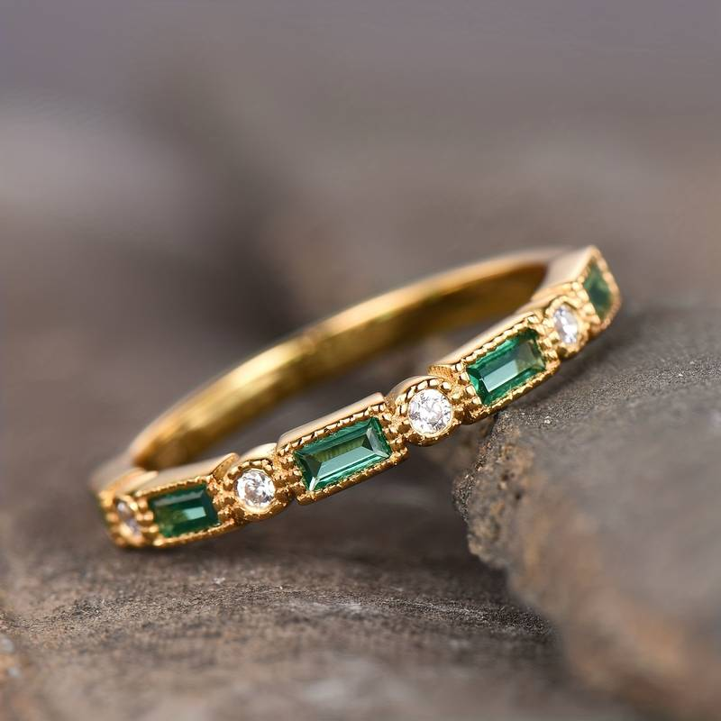 Vintage Gold Ring with Green Zirconia Jula Jewelry