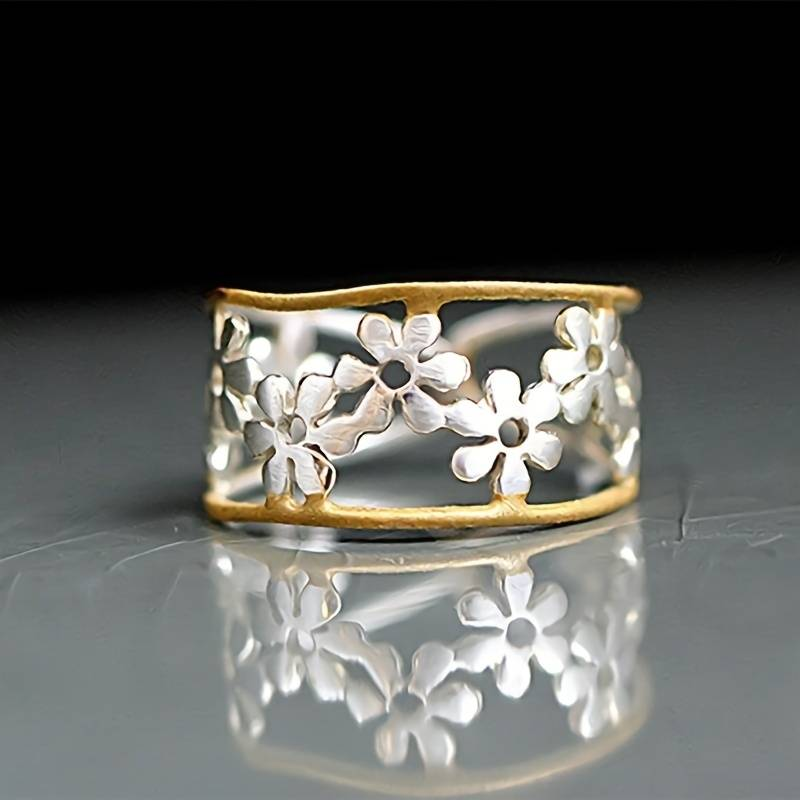 Irregular Hollow Flower Ring Jula Jewelry