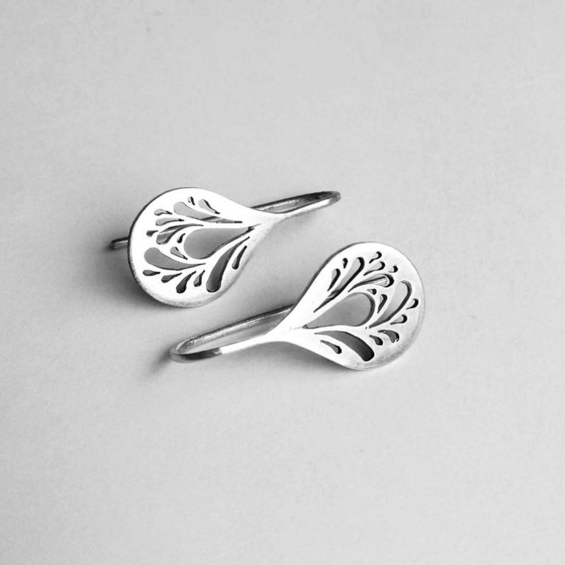 Vintage Hollow Silver Teardrop Earrings Jula Jewelry