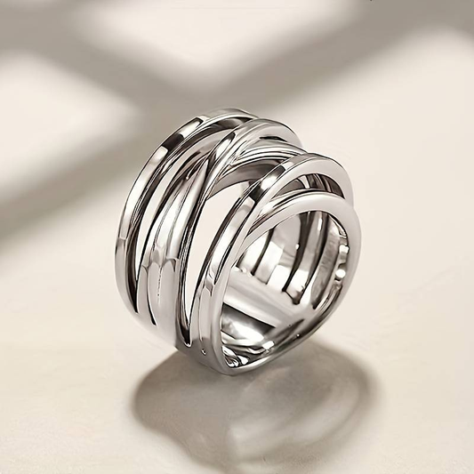 Layered Silver Ring in a Vintage Style Jula Jewelry