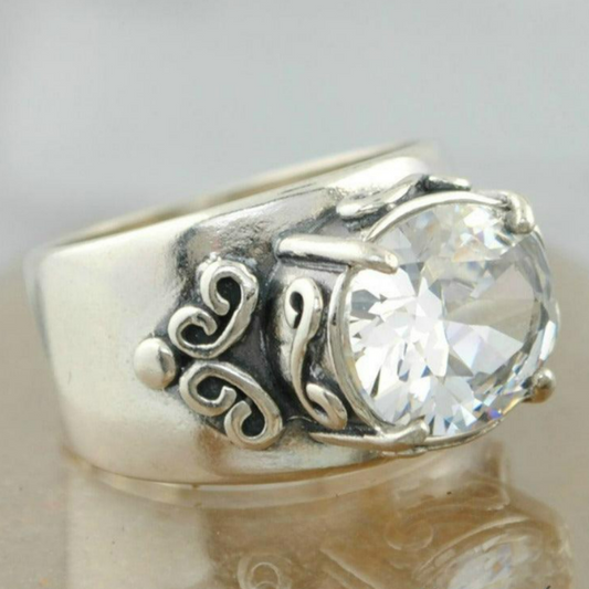 Ring with glass accents Jula Jewelry