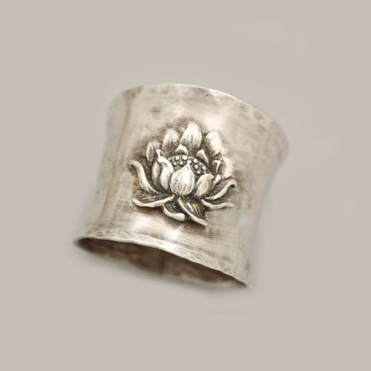 Vintage Silver Lotus Band Jula Jewelry