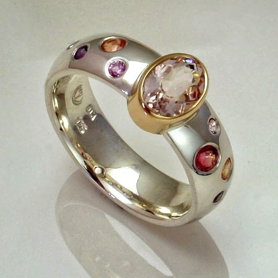 Ring with Inlaid Colorful Antique Crystals Jula Jewelry
