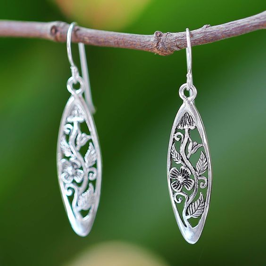 Vintage dangling hollow earrings Jula Jewelry