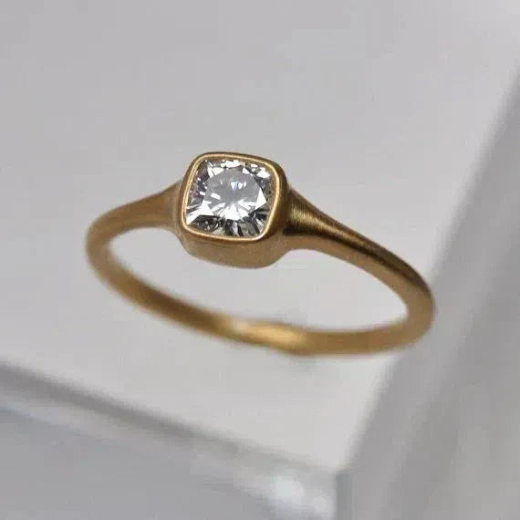 Square Glass Loop Jula Jewelry