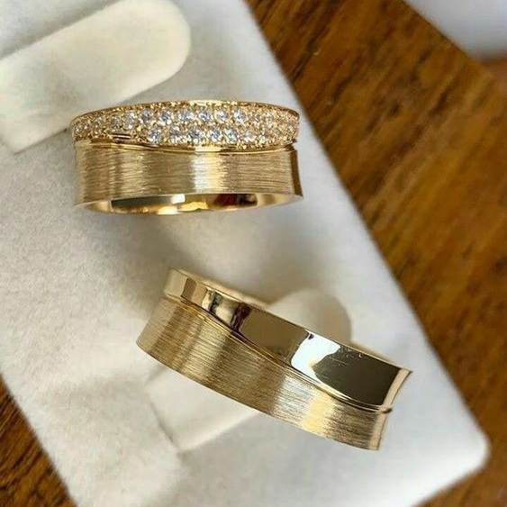 Vintage Gold Rings with Sparkle Jula Jewelry