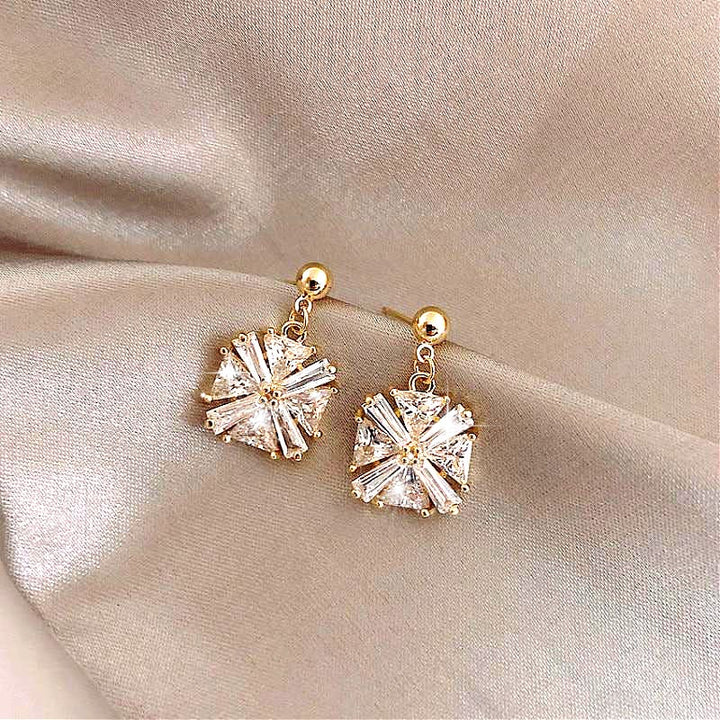 Luxurious Gold Earrings with Cubic Zirconia Jula Jewelry