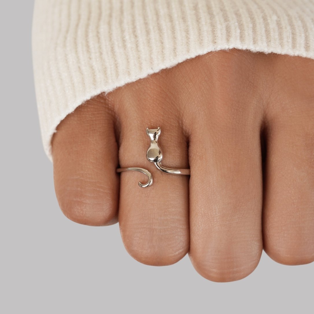 Silver Feline Design Ring Jula Jewelry