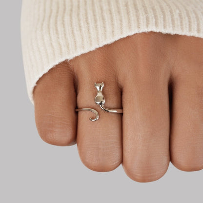Silver Feline Design Ring Jula Jewelry