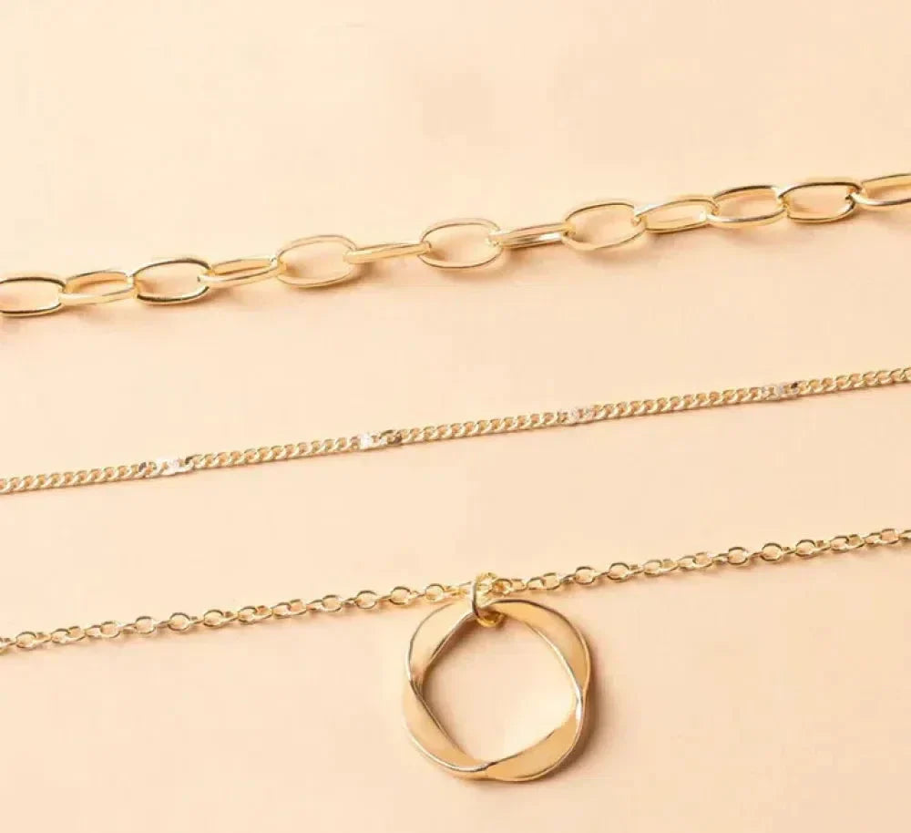 Vintage gold layered chain with pendant necklace Jula Jewelry