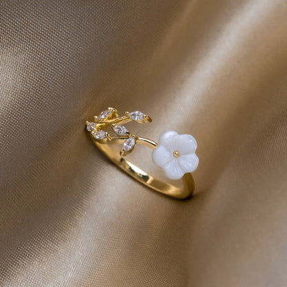Gold Floral and Leaf Adjustable Ring Jula Jewelry